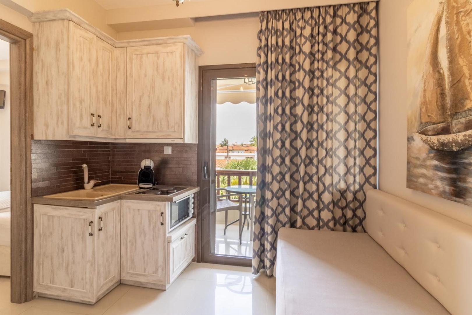 Kassandrinos Apartments Apostolos Нікіті Екстер'єр фото